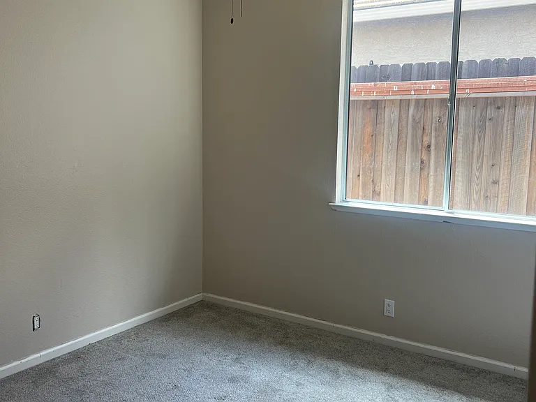 2332 Clapton Way — Photo 10