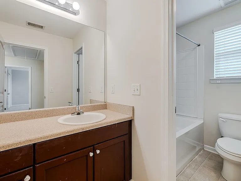 58 Spring Lakes Cir — Photo 35