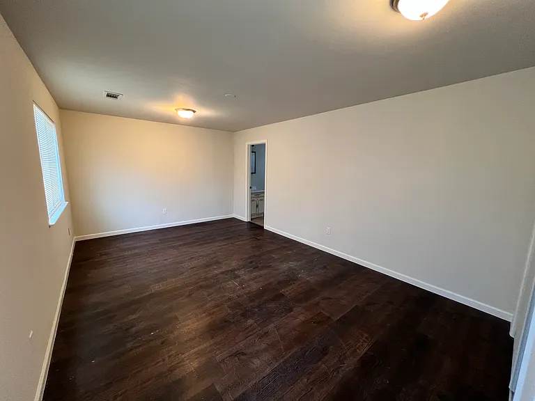 master bedroom entryway