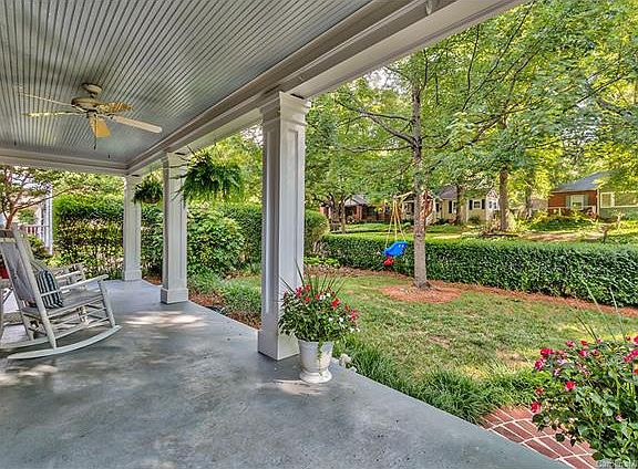 3rd image of 2514 Chesterfield Ave