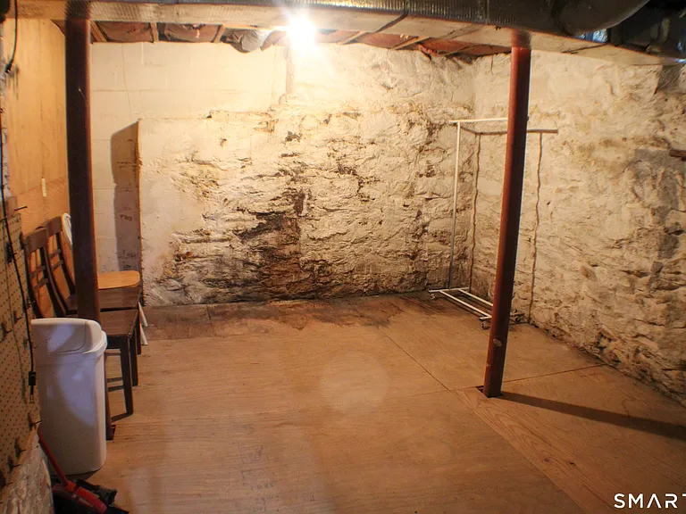 8 Sherman St #8 — Photo 11