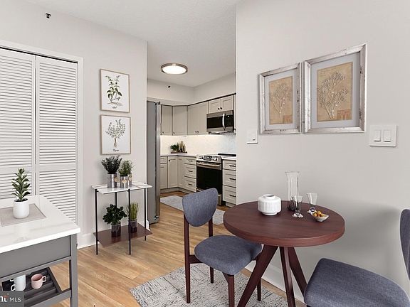 4th image of 1300 Crystal Dr APT 1103S