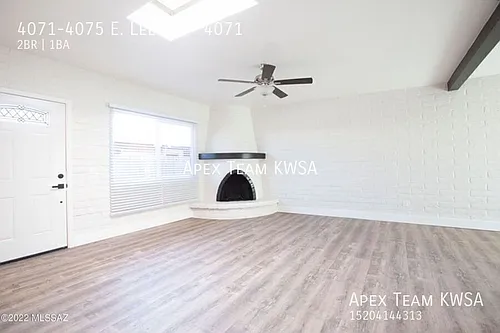 4071-4075 E Lee St #4071 Photo 1