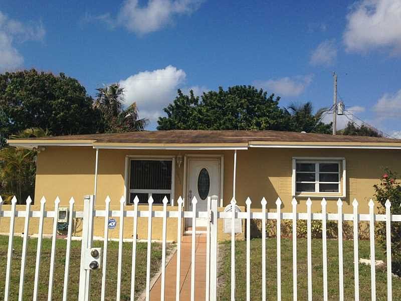1st image of 3851 NW 176th Ter