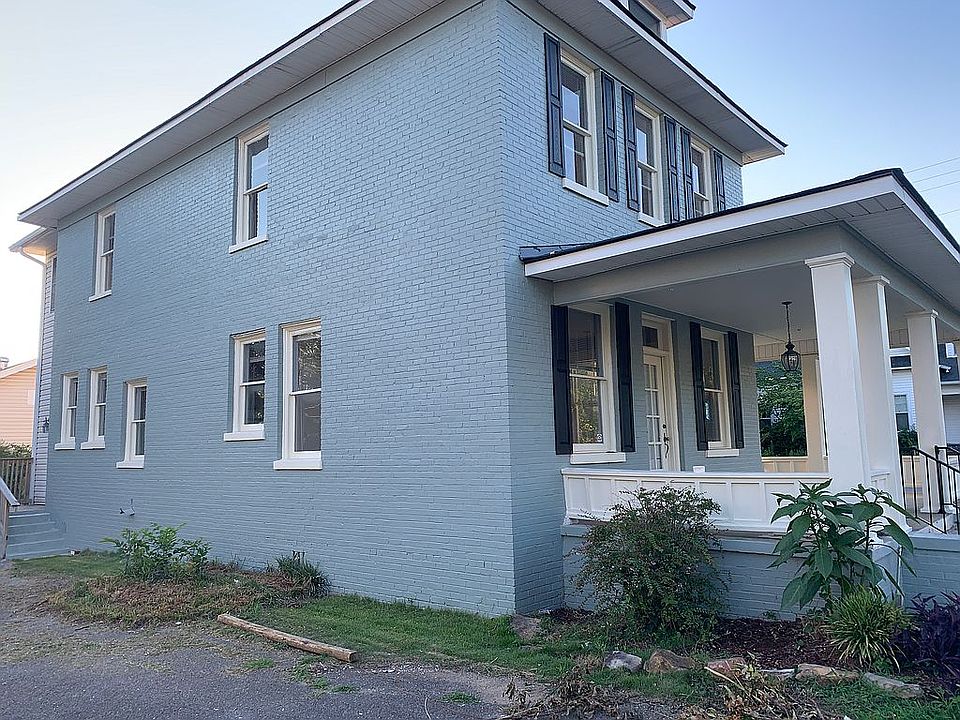 1st image of 1430 Leighton Ave