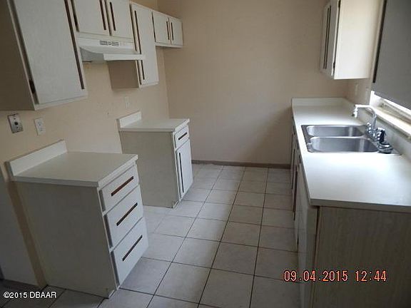 3rd image of 840 Center Ave APT 90