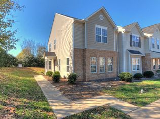 9505 Drains Bay Ct, Charlotte, NC 28214