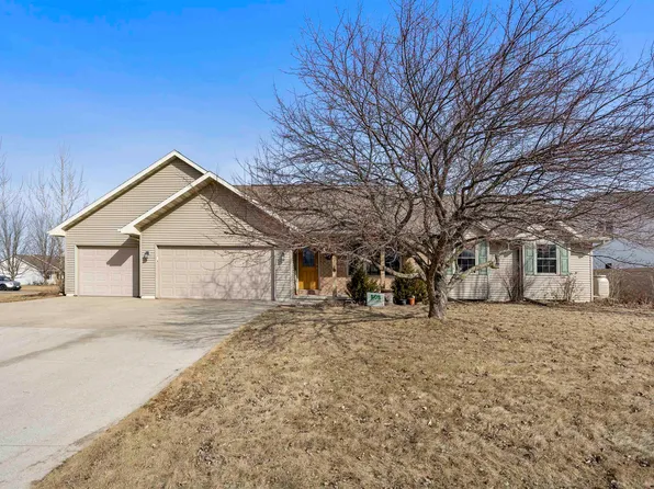 W5474 Red Clover Trl, Appleton, WI 54915