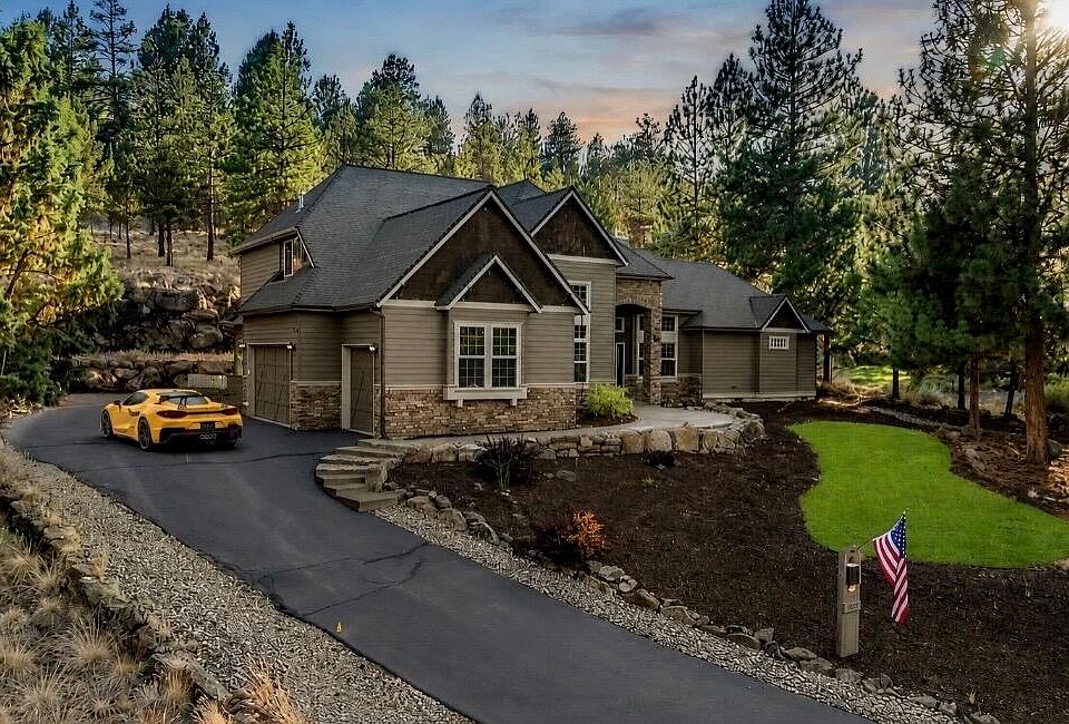 1st image of 3193 NW Colonial Dr