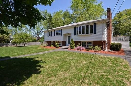 1st image of 90 Glover Dr