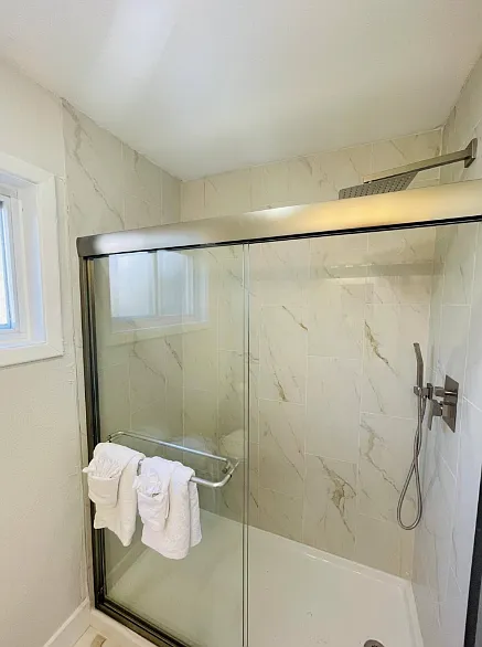 2 bed, 850 sqft, $1,700 — Photo 4