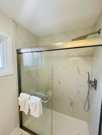 2200 Cassandra Ln #3 — Photo 4