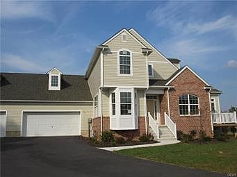 1st image of 2470 Burgundy Ln