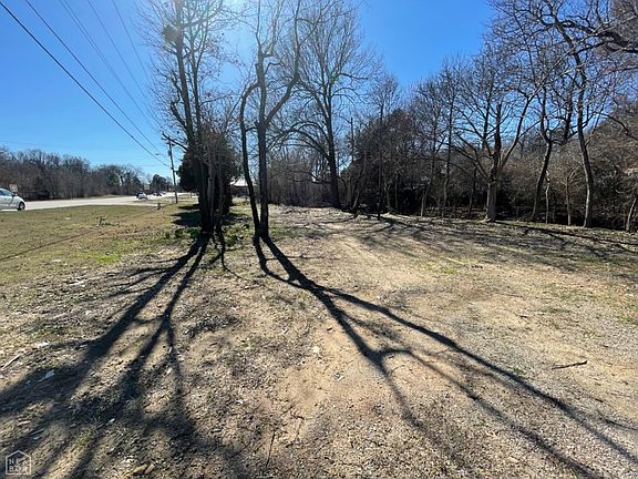 3rd image of 4603 Southwest Dr