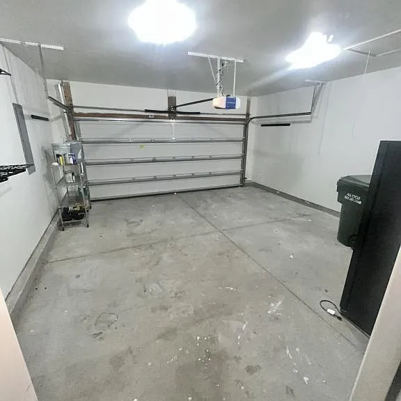 425 Tiburon Dr — Photo 26