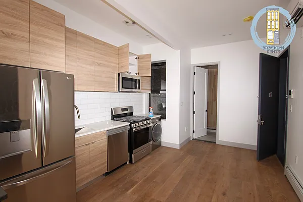 Rented by Brooklyn Rentals NYC | media 9