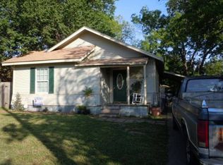 205 W Denton St, Ennis, TX 75119