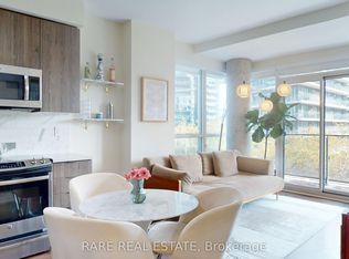 50 Bruyeres Mews #905, Toronto, ON M5V 0H8