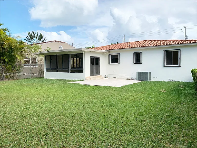 7750 Noremac Ave — Photo 23