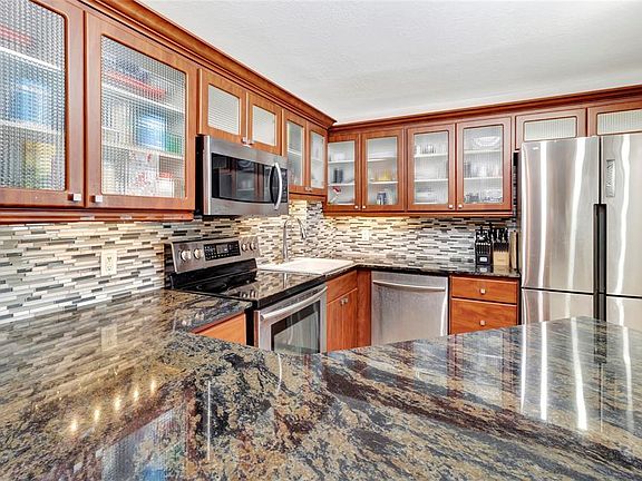 4th image of 400 E Colonial Dr APT 1609
