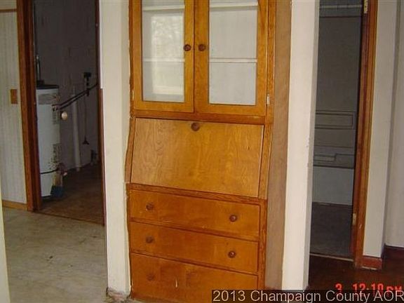 3rd image of 138 Ash St