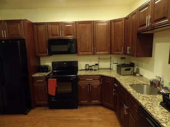 2131 N 18th St, Philadelphia, PA 19121
