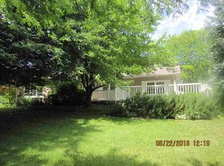 9510 Turkey Hollow Rd, Taylor Ridge, IL 61284