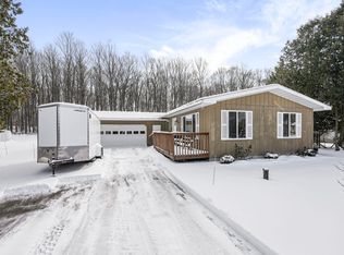 1386 Silverwood Dr, Traverse City, MI 49685