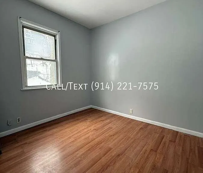 584 Warburton Ave #2 — Photo 5