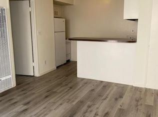 749 Manhattan Beach Blvd #B, Manhattan Beach, CA 90266