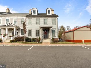 1801 Windflower Ln, Yardley, PA 19067