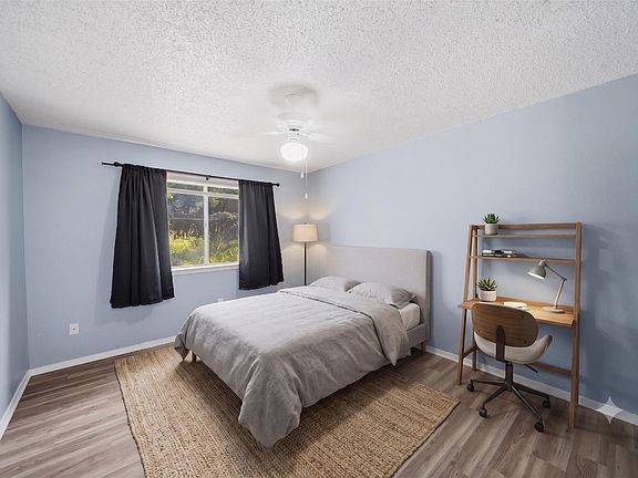 3rd image of 12002 Arrowwood Dr B
