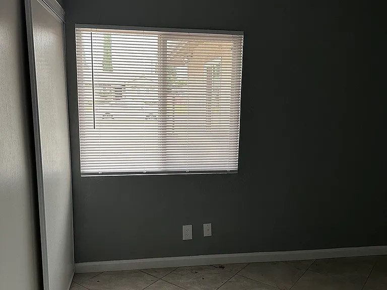 708 N Conlon Ave — Photo 20