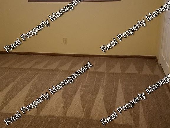 4th image of 5587 Tulip Ct APT D