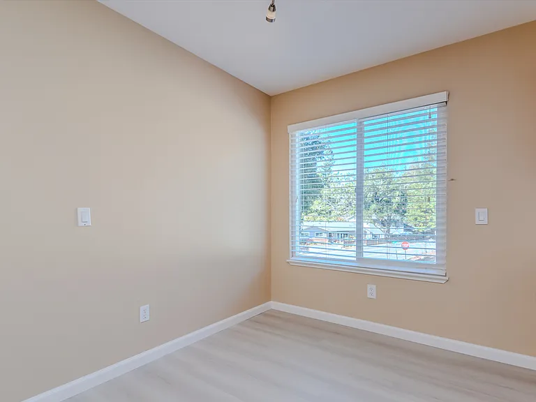 194 Bean Creek Rd — Photo 4