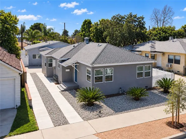 2002 W Victory Blvd, Burbank, CA 91506