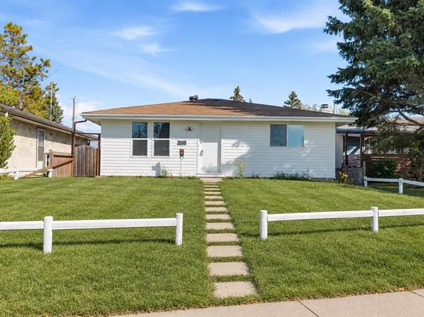 3116 W 39th St SE, Calgary, AB T2B 1B1