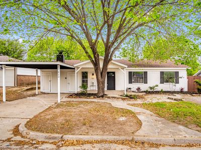 913 Ronald St, White Settlement, TX, 76108