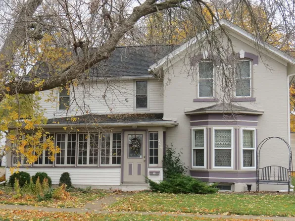 206 S Niagara St, Maquoketa, IA 52060
