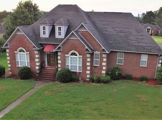 101 Royal Troon Dr, Rainbow City, AL 35906