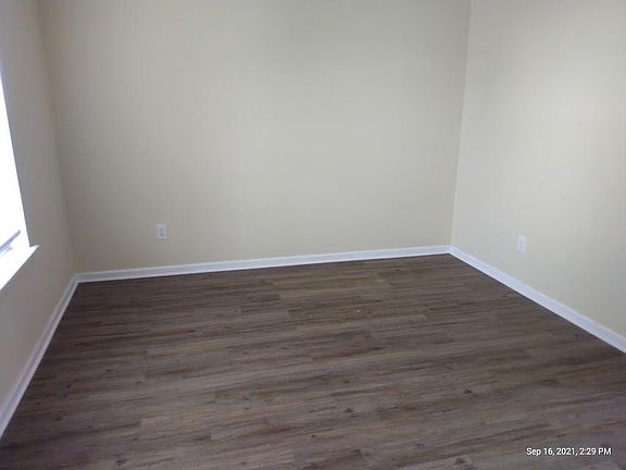 5th image of 5904 Sturbridge Way