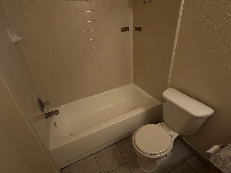 4104 Gus Dr — Photo 10