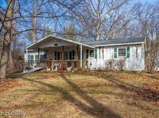 4828 Morse Dr, Caseville, MI 48725