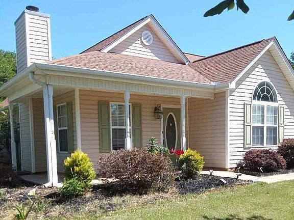 2nd image of 1109 Larkspur Dr