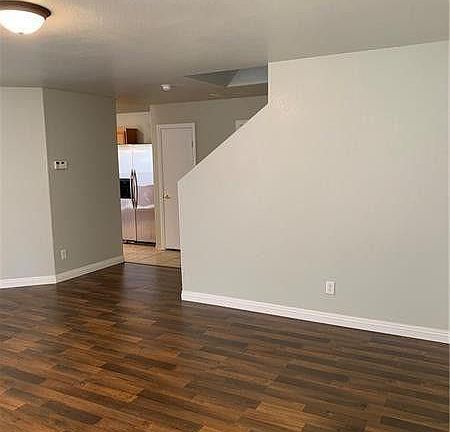 2nd image of 2184 Dragonslayer Ave