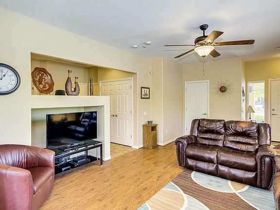 4th image of 6039 S Wych Elm Pl