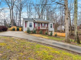6985 Gate Dr, Thomasville, NC 27360