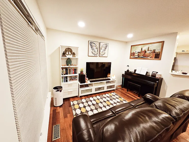 12024 Country Mill Dr — Photo 11