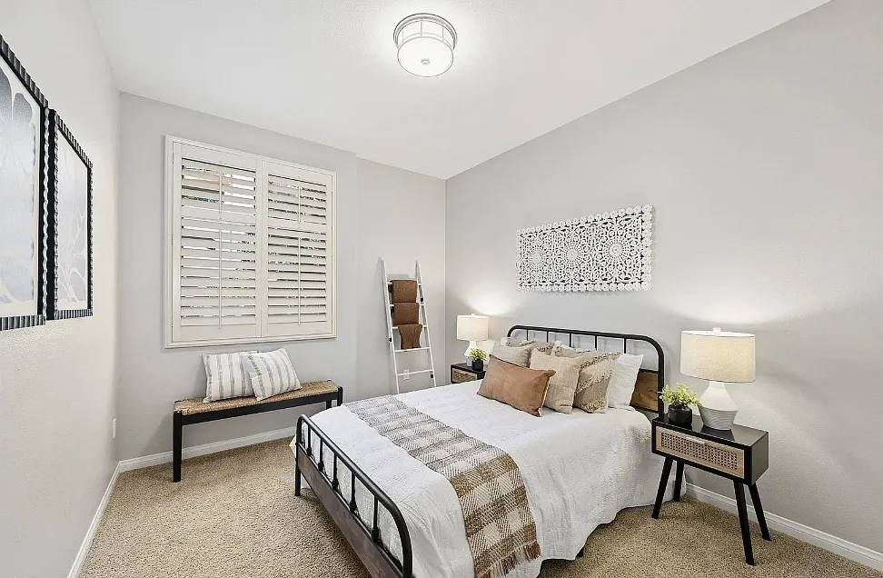 2 bed, 950 sqft, $1,100 — Photo 4
