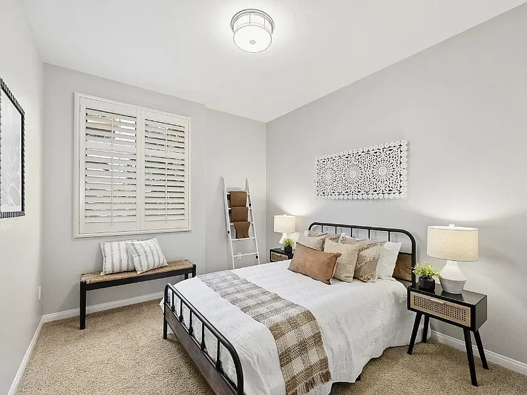 75 Log St #3D — Photo 5